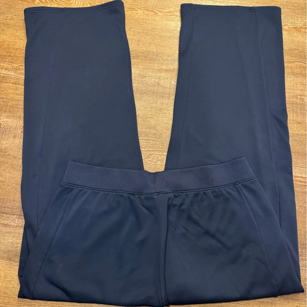 Women’s Under Armour Sweatpants - Picture 3 of 4
